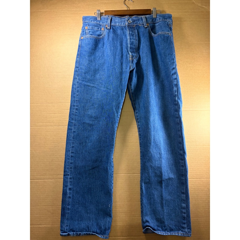 Levi's 501 Original Fit Jeans womens Size 35x30 Blue Straight Leg Denim Button F